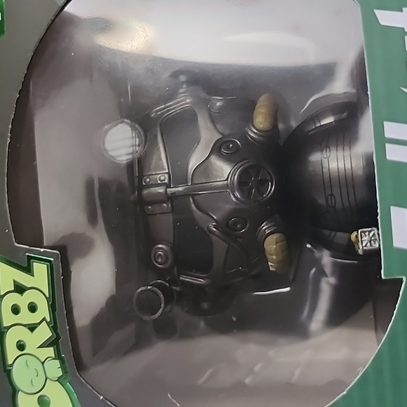 New Power Armor Fallout Funko Dorbz #104 Vinyl Collectible Figure - Picture 6 of 6